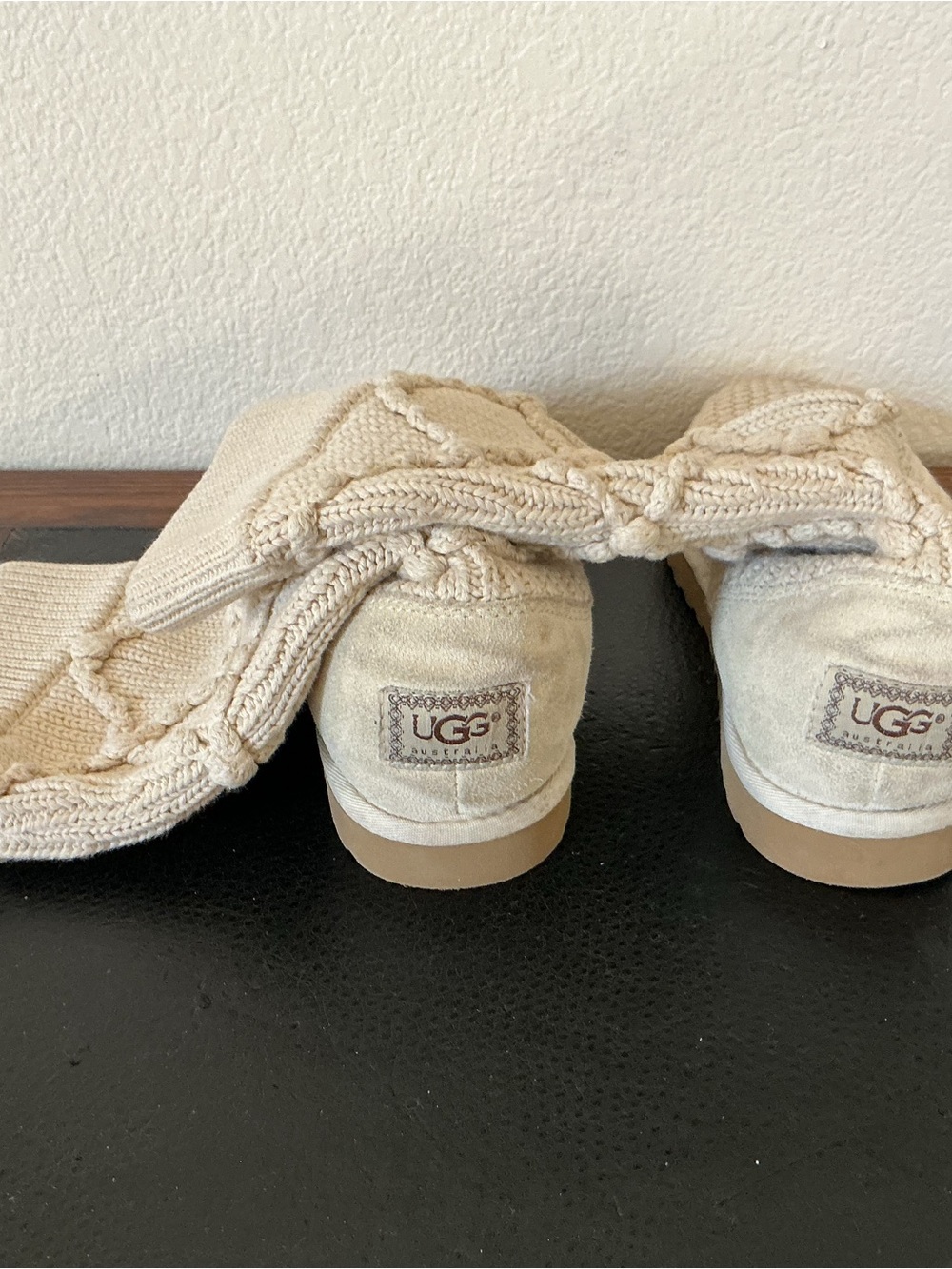 UGG Women Classic Cardy Knit Argyle Beige Bootie Size 8 - Picture 2 of 7